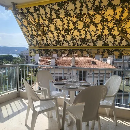 Le Cambridge Juan דירה *