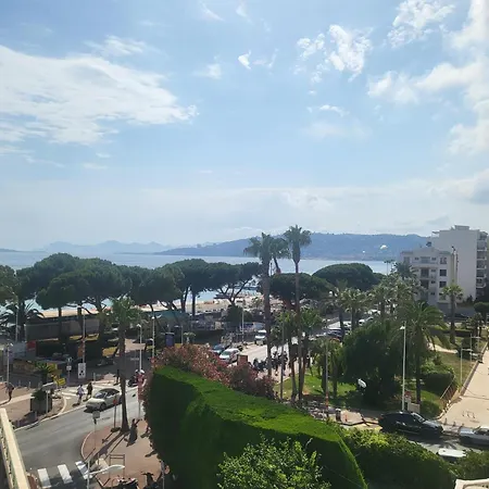 公寓 Le Cambridge Juan 昂蒂布